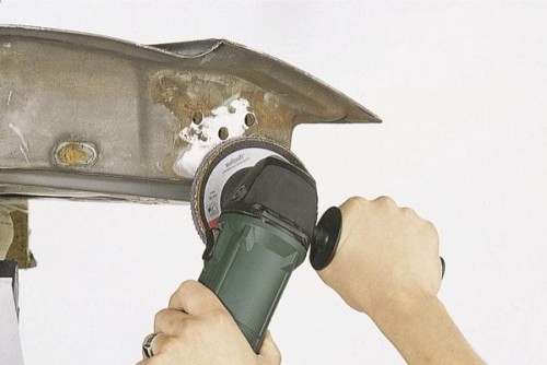 7045
