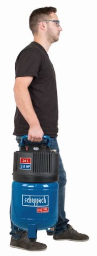 7772